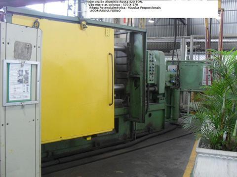 Injetora de Alumínio marca Russa de 420 ton