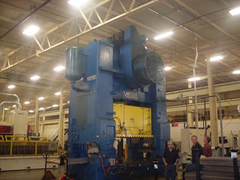 Prensa , marca Verson de 1000 ton